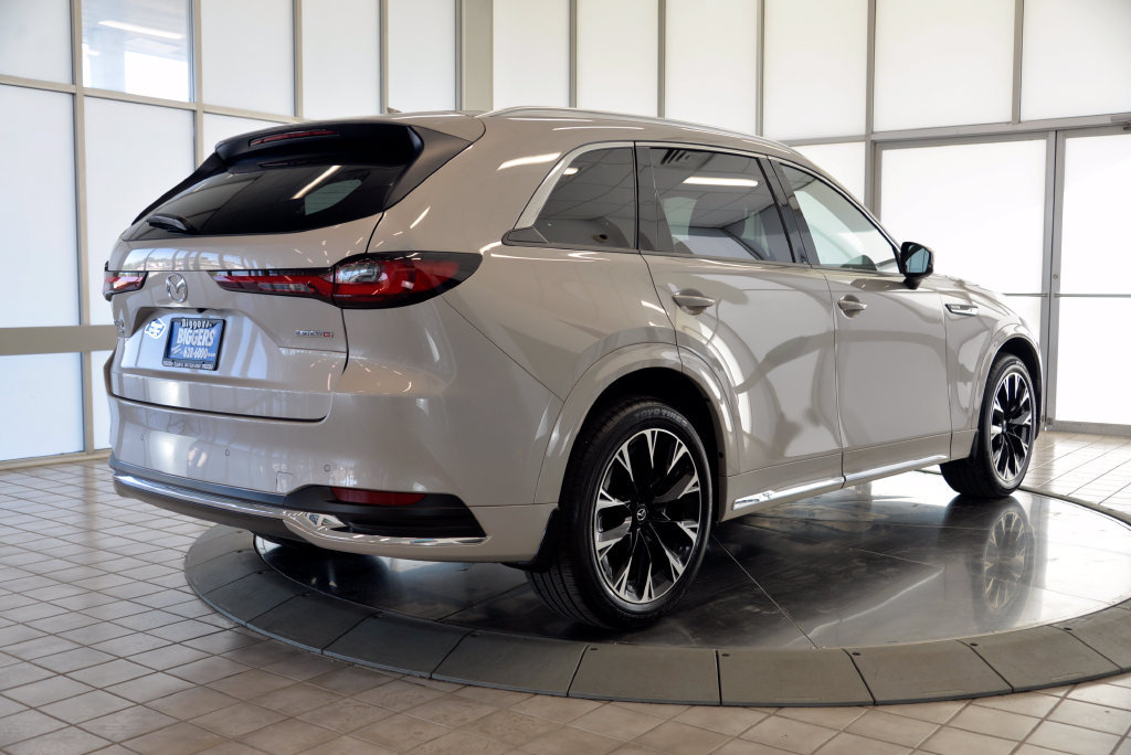 Certified 2026 MAZDA CX-90 3.3 Turbo S w/ Premium Plus AWD/4WD image 8