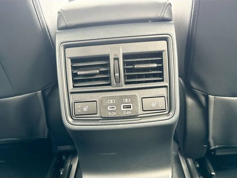 Used 2026 Subaru Outback Touring AWD/4WD image 35
