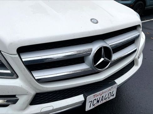 Used 2014 Mercedes-Benz GL 450 4MATIC image 31