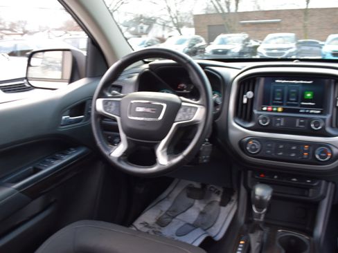 Used 2022 GMC Canyon Elevation image 14