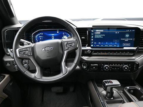 Used 2023 Chevrolet Silverado 1500 ZR2 AWD/4WD image 15
