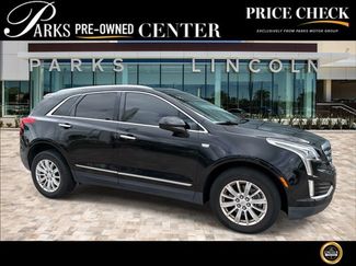 Used 2017 Cadillac XT5 FWD video 1