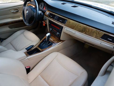 Used 2007 BMW 328i Sedan image 16