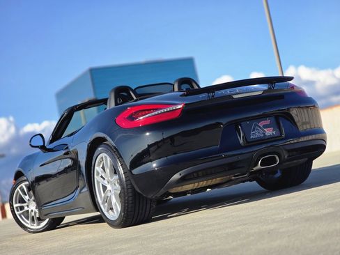 Used 2014 Porsche Boxster RWD image 2
