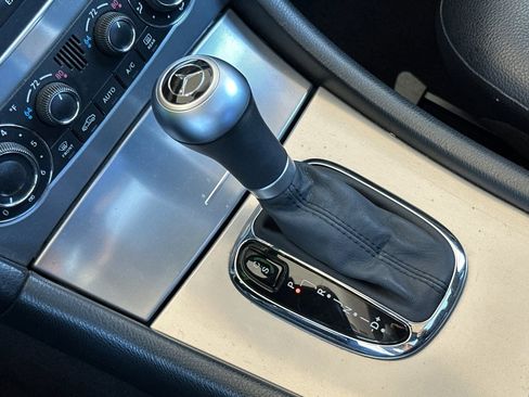 Used 2006 Mercedes-Benz C 230 Sedan image 18