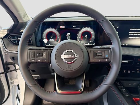 New 2026 Nissan Kicks SR image 11