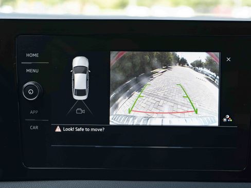 Certified 2025 Volkswagen Jetta S FWD image 29