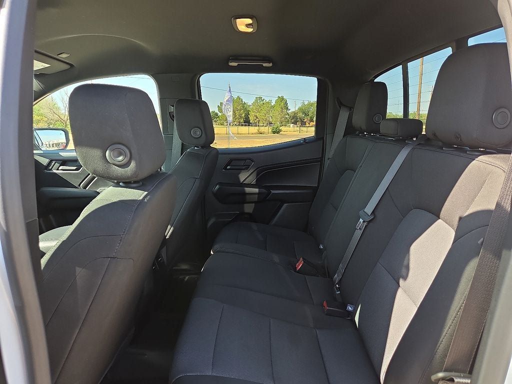 Used 2025 Chevrolet Colorado Trail Boss AWD/4WD image 17