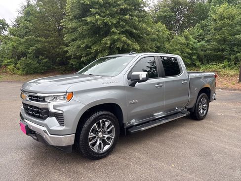 Used 2024 Chevrolet Silverado 1500 LT w/ Texas Edition Plus RWD image 3