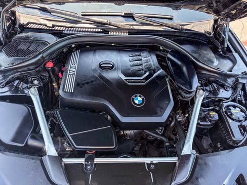Used 2021 BMW 530i xDrive w/ Premium Package AWD/4WD image 26