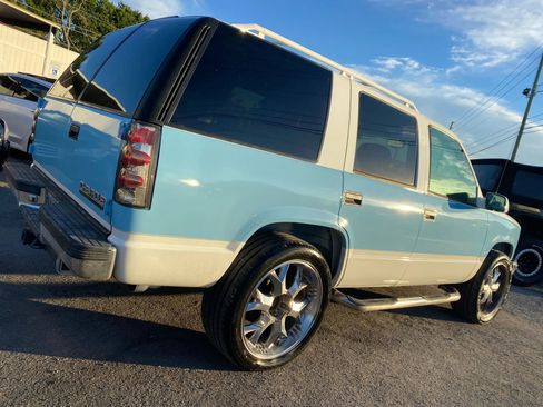 Used 1998 Chevrolet Tahoe 4WD w/ Comfort & Security Pkg image 4