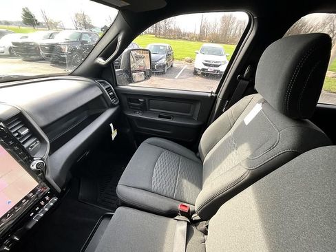 New 2026 RAM 2500 Tradesman AWD/4WD image 28