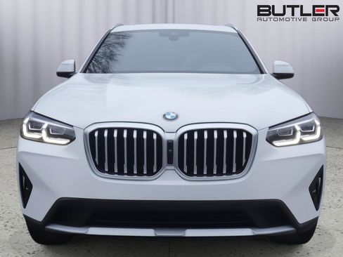 Certified 2024 BMW X3 sDrive30i w/ Premium Package image 2