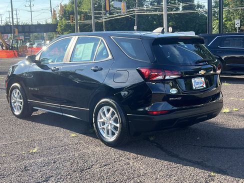 Used 2024 Chevrolet Equinox LS w/ Driver Confidence II Package AWD/4WD image 5