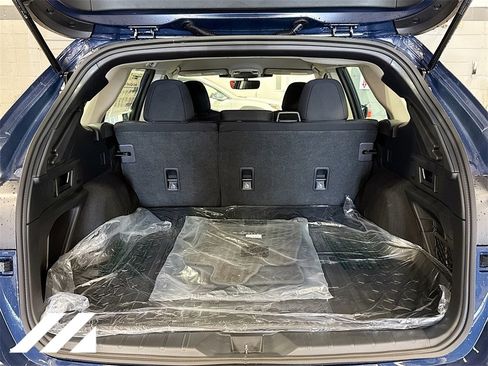 Certified 2025 Subaru Outback image 24