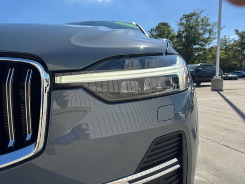 Used 2023 Volvo XC60 B5 Ultimate w/ Climate Package FWD image 26