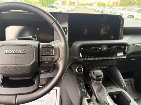 Used 2026 Toyota Land Cruiser w/ Premium Package AWD/4WD image 27