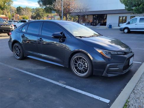 Used 2021 Toyota Corolla SE image 10