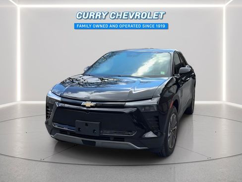 New 2026 Chevrolet Blazer EV LT image 3