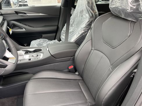 New 2026 INFINITI QX60 Luxe w/ Cargo Package AWD/4WD image 9