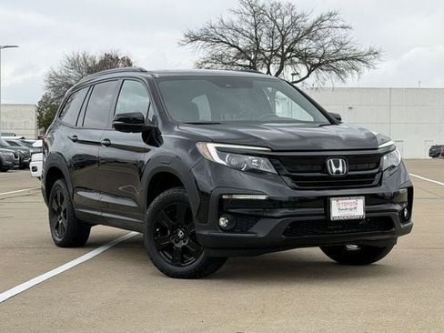 Used 2022 Honda Pilot TrailSport image 2