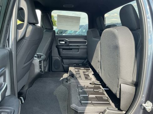 New 2026 RAM 2500 Big Horn image 32