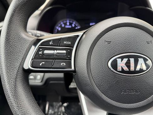 Used 2021 Kia Forte LXS image 21