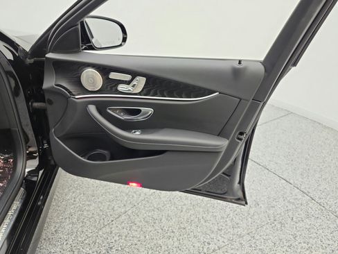 Certified 2022 Mercedes-Benz E 450 4MATIC Sedan image 21