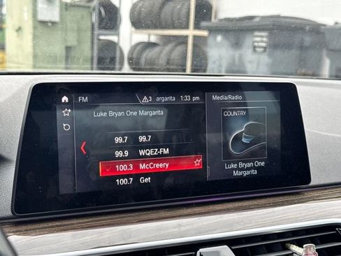 Used 2019 BMW 530i xDrive w/ Convenience Package image 19