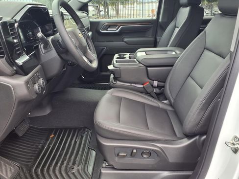 New 2026 Chevrolet Silverado 1500 LT w/ Leather Package image 6
