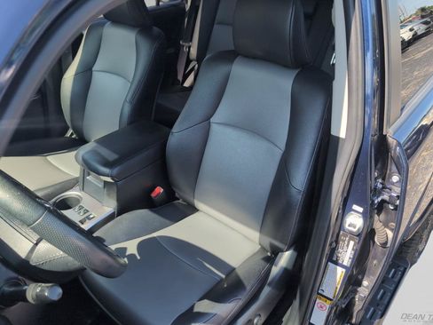 Used 2018 Toyota 4Runner SR5 Premium AWD/4WD image 12