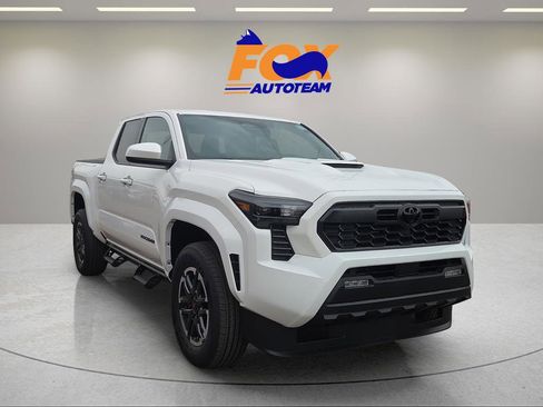 New 2026 Toyota Tacoma TRD Sport RWD image 6