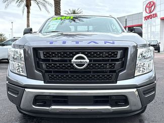 Used 2022 Nissan Titan SV w/ SV Convenience Package video 2