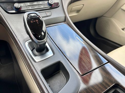Used 2017 Buick LaCrosse Essence FWD image 16