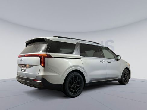 New 2026 Kia Carnival SX Prestige image 5