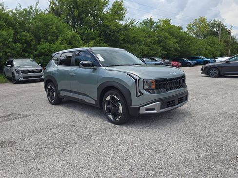 New 2027 Kia Seltos S FWD image 2