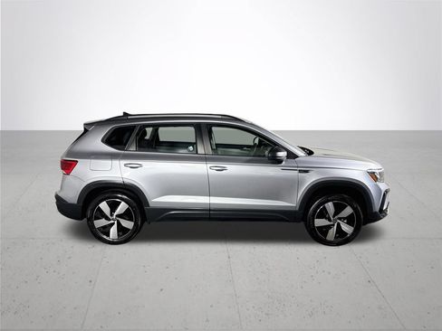 Certified 2024 Volkswagen Taos S AWD/4WD image 7