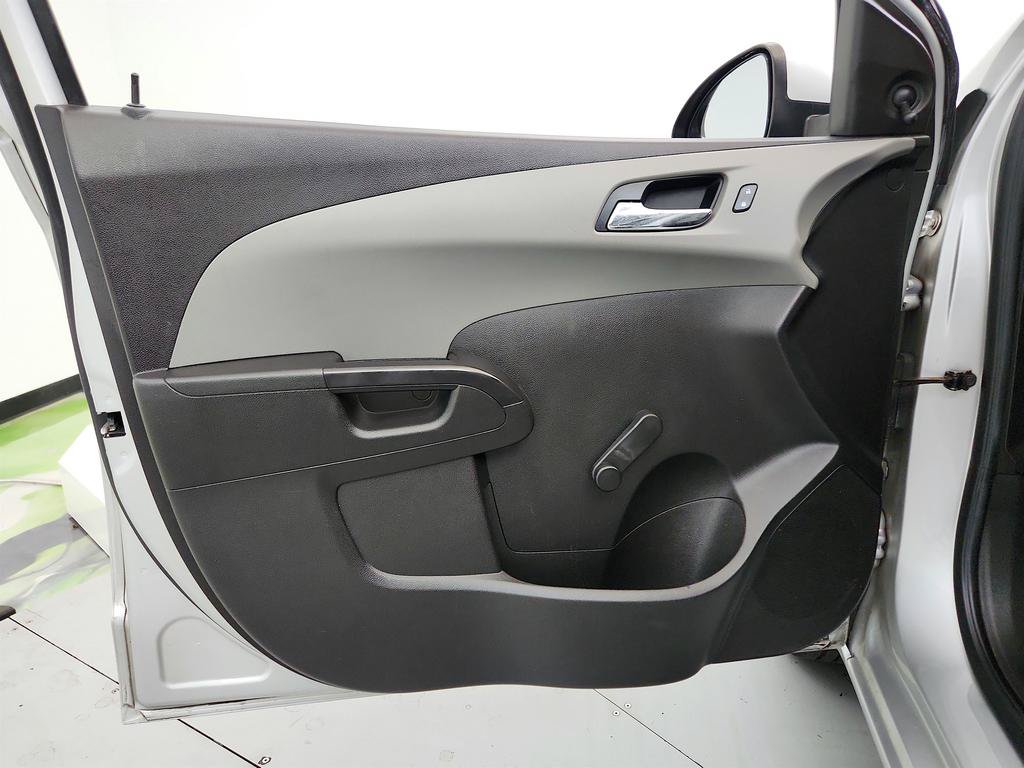 Used 2014 Chevrolet Sonic LS FWD image 19