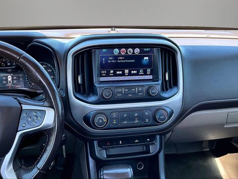 Used 2017 GMC Canyon SLE w/ Trailering Package image 10