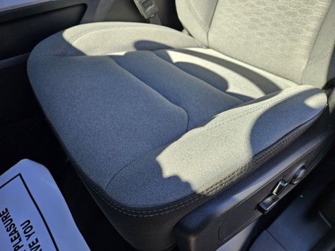 Used 2025 RAM 1500 Big Horn image 8