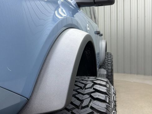Used 2025 Ford Bronco Outer Banks AWD/4WD image 13
