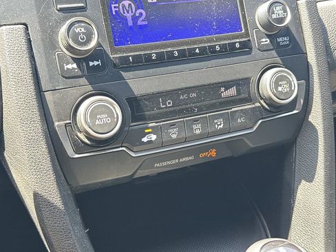 Used 2018 Honda Civic LX image 29