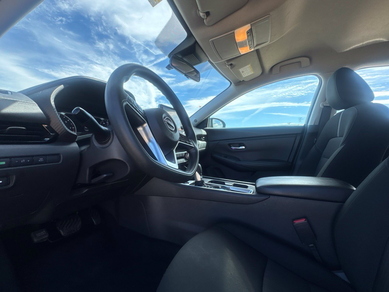 Certified 2025 Nissan Sentra SV FWD image 45