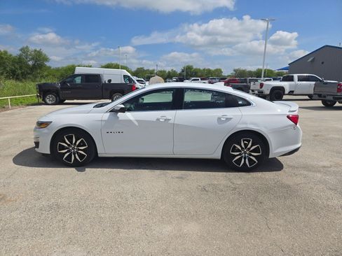 Used 2021 Chevrolet Malibu RS FWD image 6