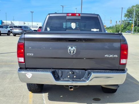 Used 2018 RAM 1500 Classic SLT AWD/4WD image 4