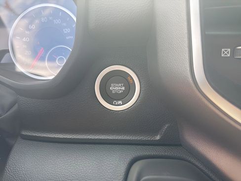 New 2026 RAM 1500 Big Horn AWD/4WD image 14