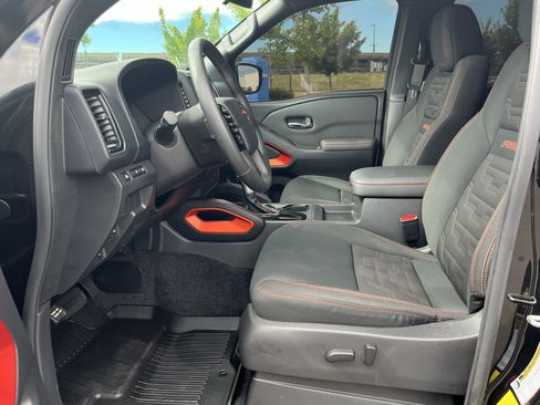 Used 2022 Nissan Frontier PRO-4X w/ Off-Road Protection Package AWD/4WD image 12