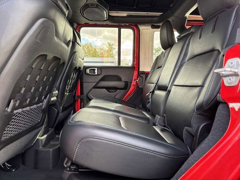 Used 2022 Jeep Wrangler Unlimited Rubicon 4xe w/ Cold Weather Group image 34