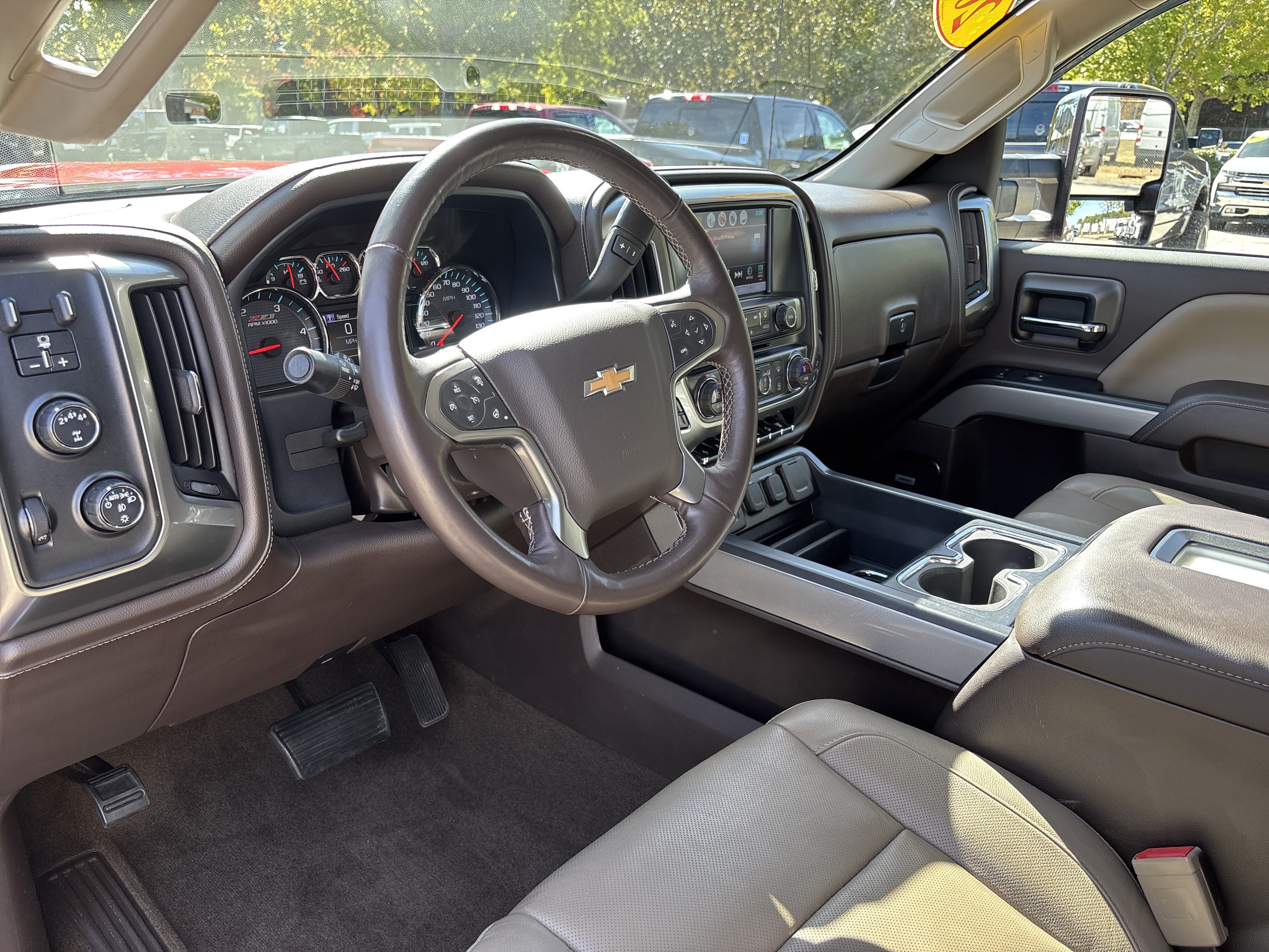 Used 2018 Chevrolet Silverado 2500 LTZ w/ Duramax Plus Package AWD/4WD image 7