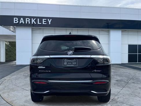 Certified 2023 Buick Enclave Avenir w/ Avenir Technology Package FWD image 4